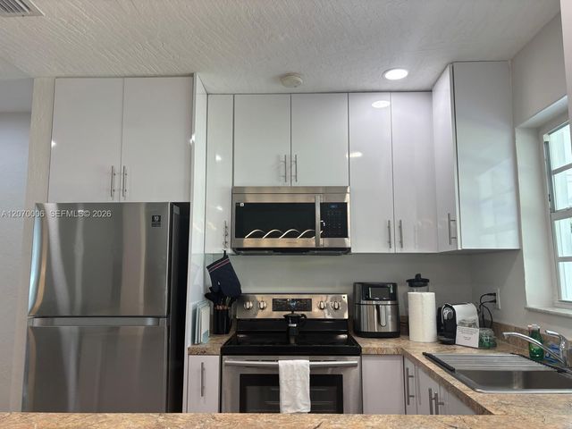 1931 Mayo Street, Hollywood, FL 33020