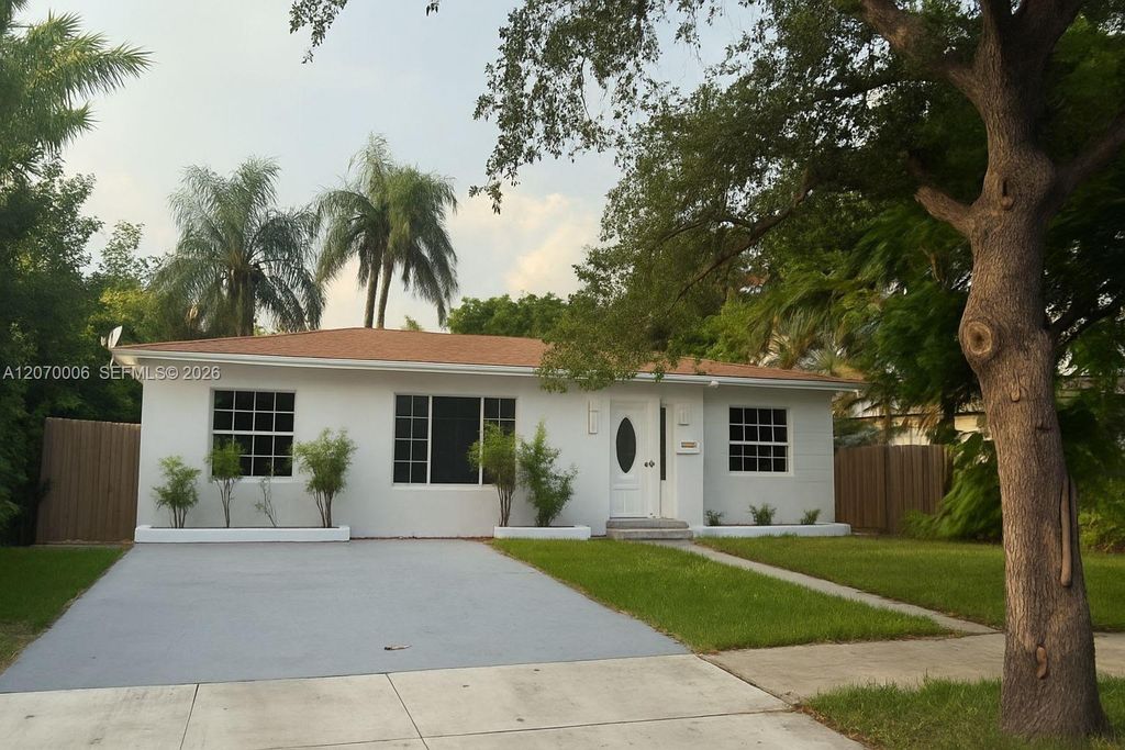 1931 Mayo Street, Hollywood, FL 33020