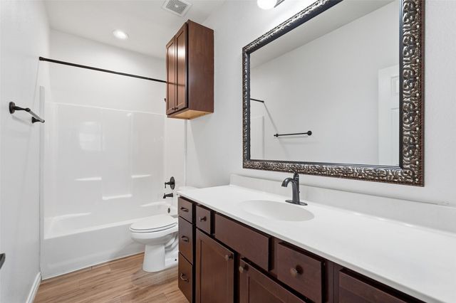 124 Chris Drive, Rockwall, TX 75032