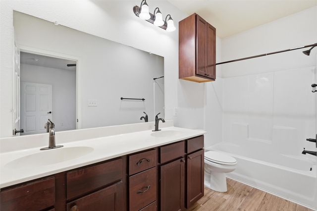 124 Chris Drive, Rockwall, TX 75032