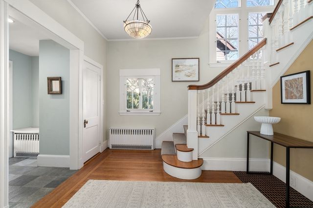 189 Clinton Rd, Brookline, MA 02445