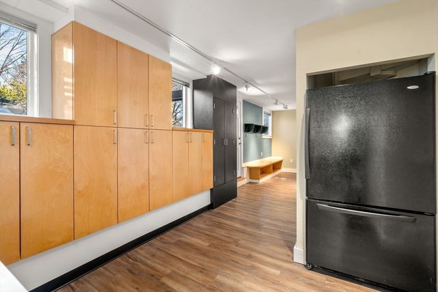 189 Clinton Rd, Brookline, MA 02445