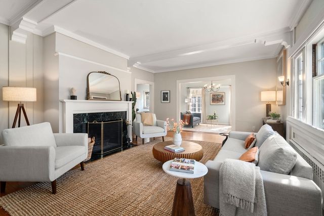 189 Clinton Rd, Brookline, MA 02445