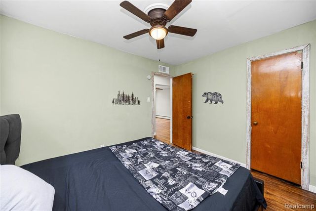 28980 Dawson Street, Garden City, MI 48135