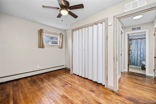 28980 Dawson Street, Garden City, MI 48135