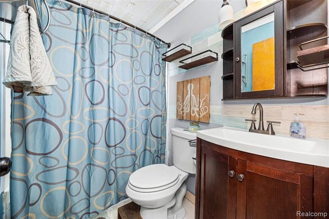 28980 Dawson Street, Garden City, MI 48135