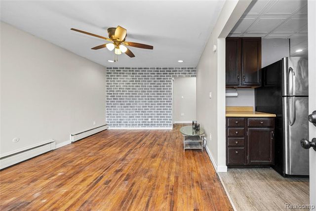 28980 Dawson Street, Garden City, MI 48135