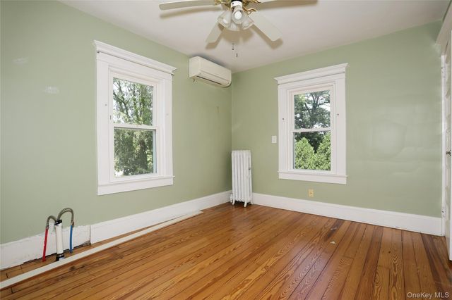 12 Pacific Avenue, Nanuet, NY 10954
