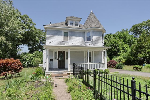 12 Pacific Avenue, Nanuet, NY 10954
