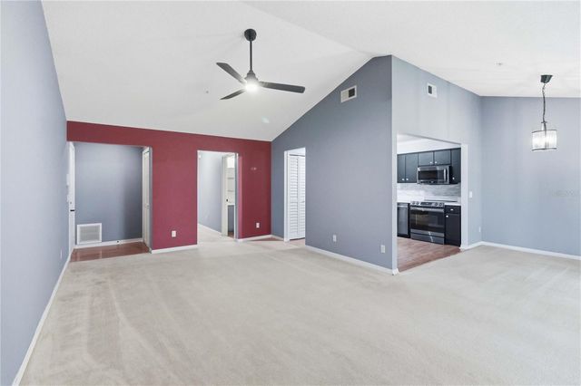 5278 WHITSTABLE WAY 5, Orlando, FL 32812