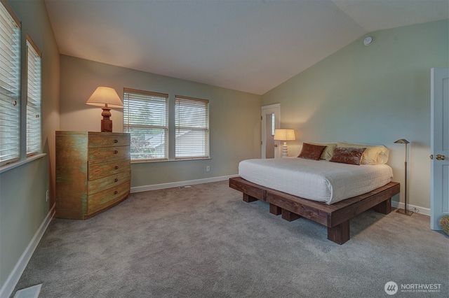 2329 NE Thistle Court, Poulsbo, WA 98370