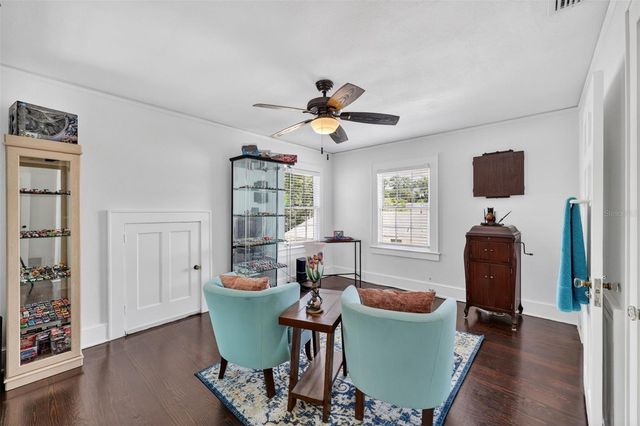 320 N BETTY LANE, Clearwater, FL 33755