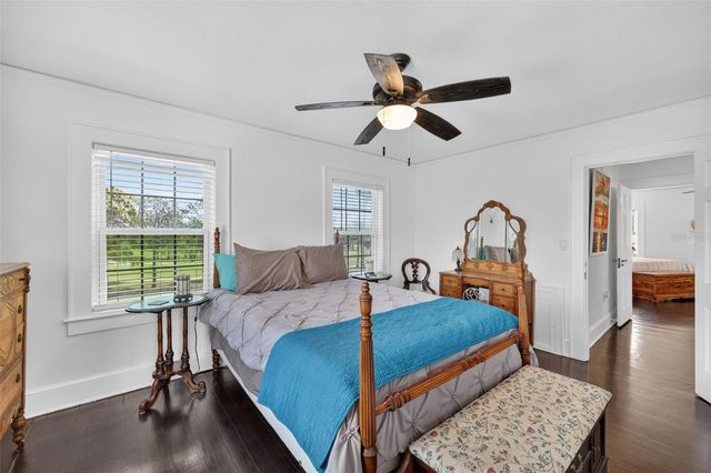 320 N BETTY LANE, Clearwater, FL 33755