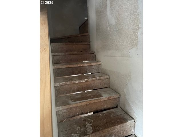 11931 Se RAYMOND St, Portland, OR 97266