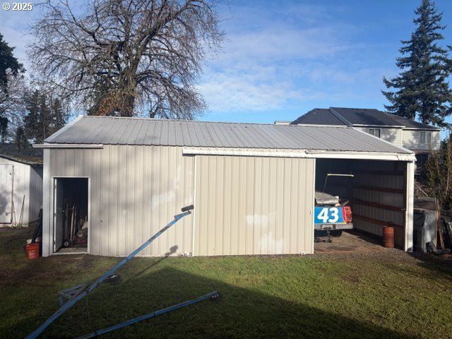 11931 Se RAYMOND St, Portland, OR 97266