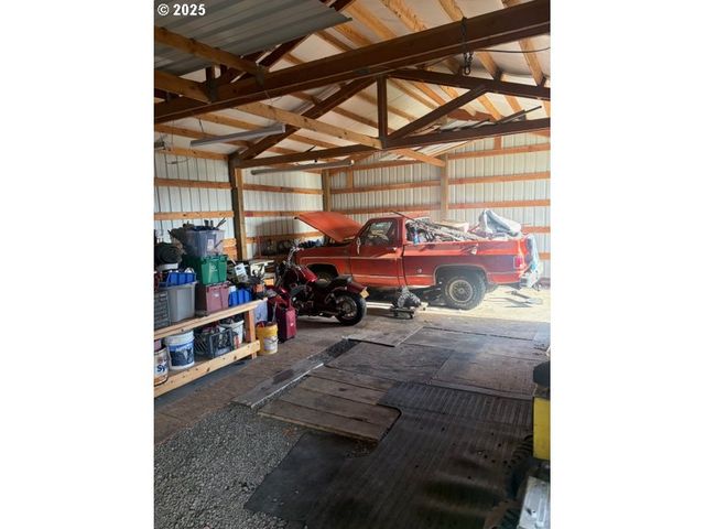 11931 Se RAYMOND St, Portland, OR 97266