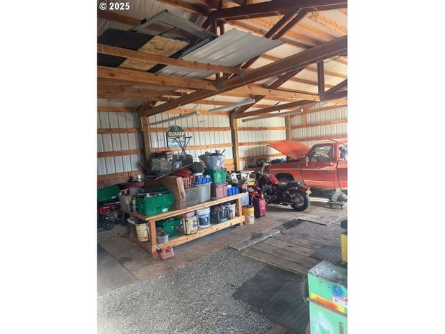 11931 Se RAYMOND St, Portland, OR 97266