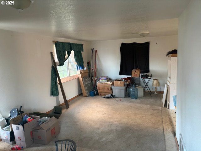 11931 Se RAYMOND St, Portland, OR 97266