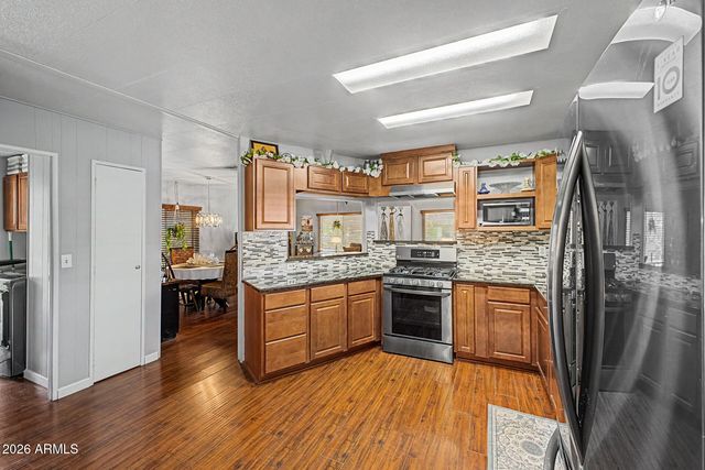120 N VAL VISTA Drive 207, Mesa, AZ 85213
