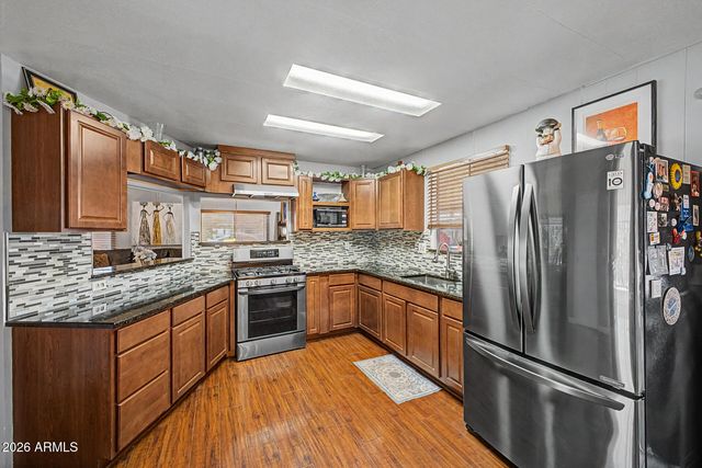 120 N VAL VISTA Drive 207, Mesa, AZ 85213
