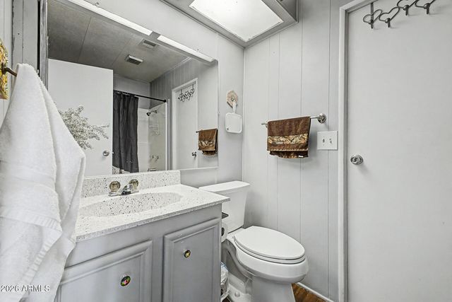 120 N VAL VISTA Drive 207, Mesa, AZ 85213