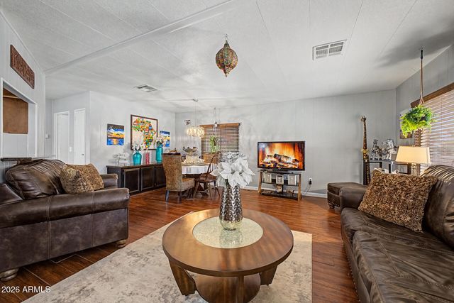 120 N VAL VISTA Drive 207, Mesa, AZ 85213