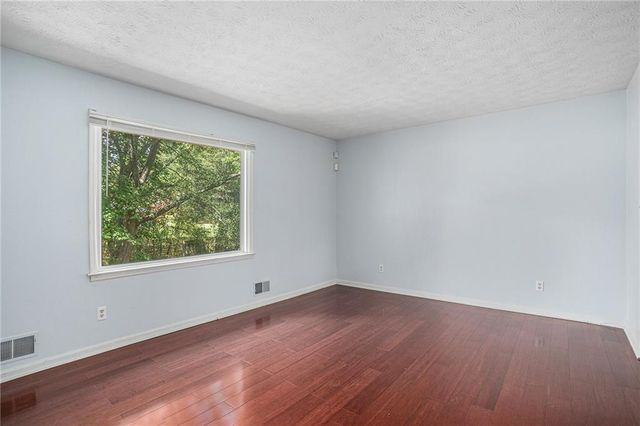 3660 Eagle Woods Circle, Lithonia, GA 30038