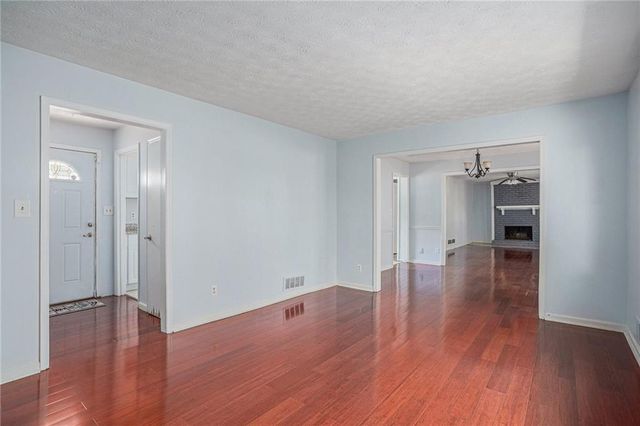 3660 Eagle Woods Circle, Lithonia, GA 30038