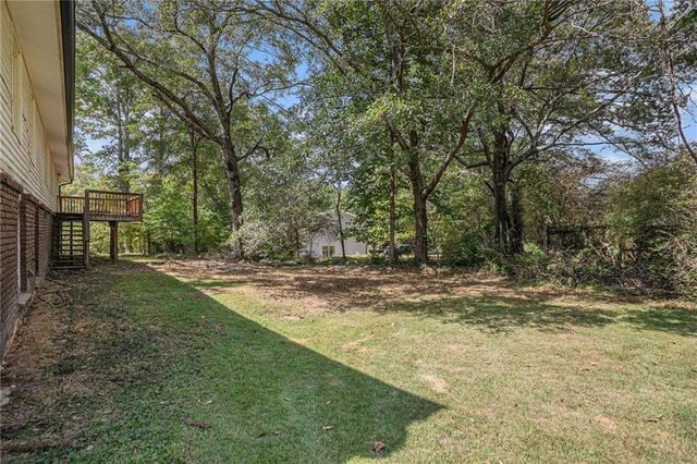 3660 Eagle Woods Circle, Lithonia, GA 30038
