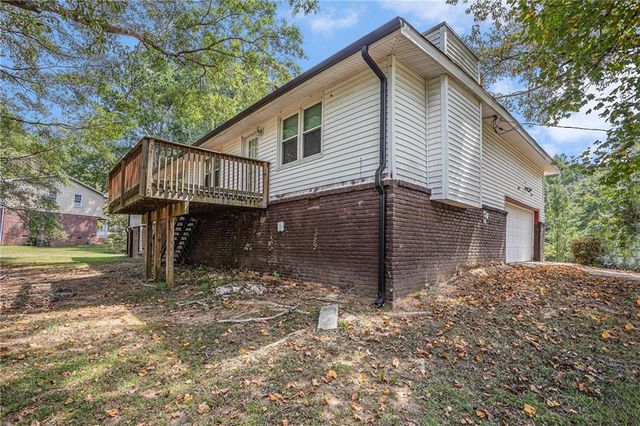 3660 Eagle Woods Circle, Lithonia, GA 30038