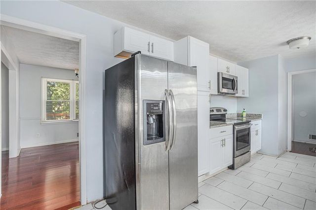 3660 Eagle Woods Circle, Lithonia, GA 30038