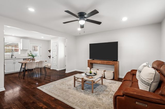 2741 Buena Vista Pike, Nashville, TN 37218