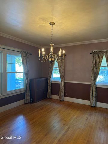 9 Lawton Avenue, Glens Falls, NY 12801