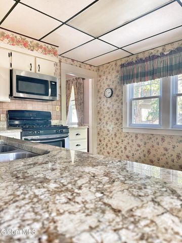 9 Lawton Avenue, Glens Falls, NY 12801