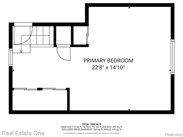 20688 Fleetwood Drive, Harper Woods, MI 48225