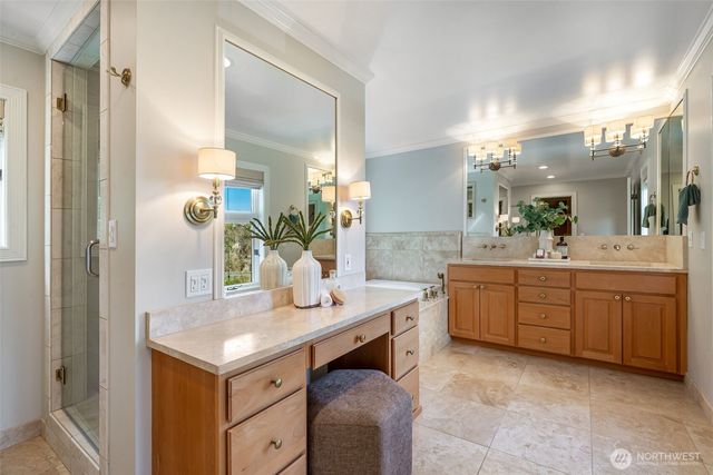 4550 49th Avenue NE, Seattle, WA 98105