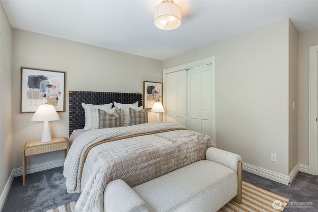 4550 49th Avenue NE, Seattle, WA 98105