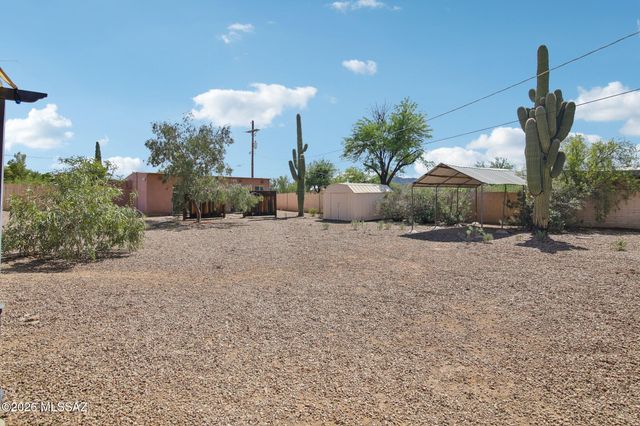 2441 W Wagon Wheels Drive, Tucson, AZ 85745