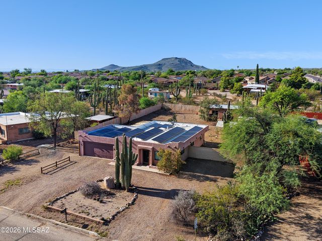 2441 W Wagon Wheels Drive, Tucson, AZ 85745