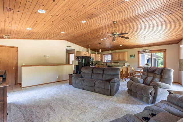 1335 11TH COURT, Friendship, WI 53934