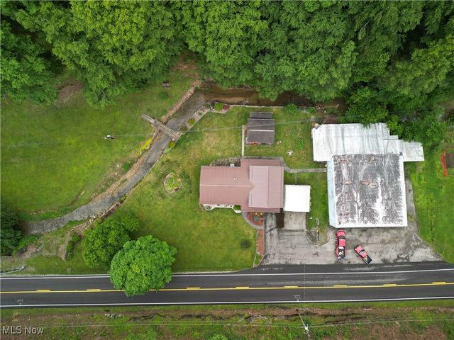 13088 Clay Highway, Lizemores, WV 25125