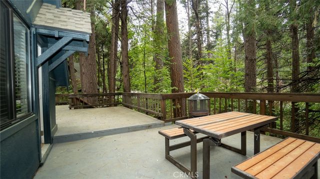 27820 Rainbow Drive, Lake Arrowhead, CA 92352