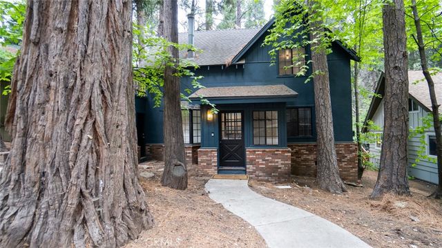 27820 Rainbow Drive, Lake Arrowhead, CA 92352