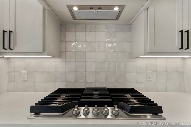 2968 E 146th Place S, Bixby, OK 74008