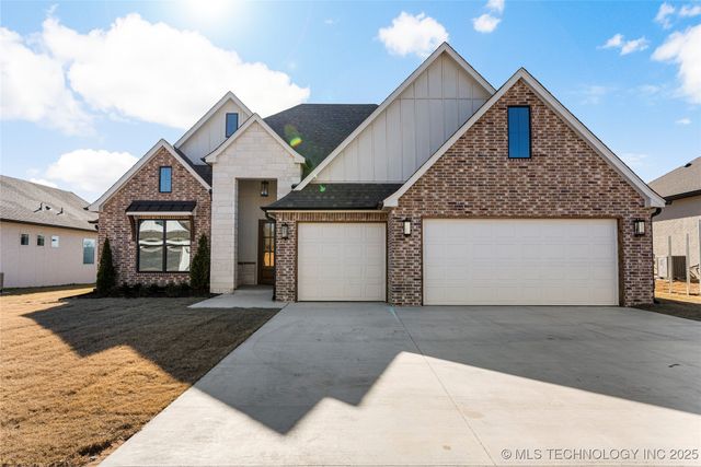 2968 E 146th Place S, Bixby, OK 74008