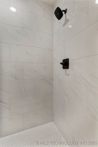 2968 E 146th Place S, Bixby, OK 74008