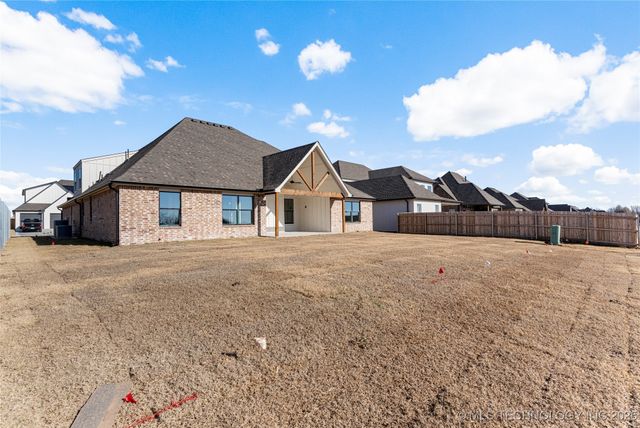 2968 E 146th Place S, Bixby, OK 74008