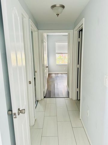 114 SW Peacock Blvd Apt 8-103 St, Port St Lucie, FL 34986