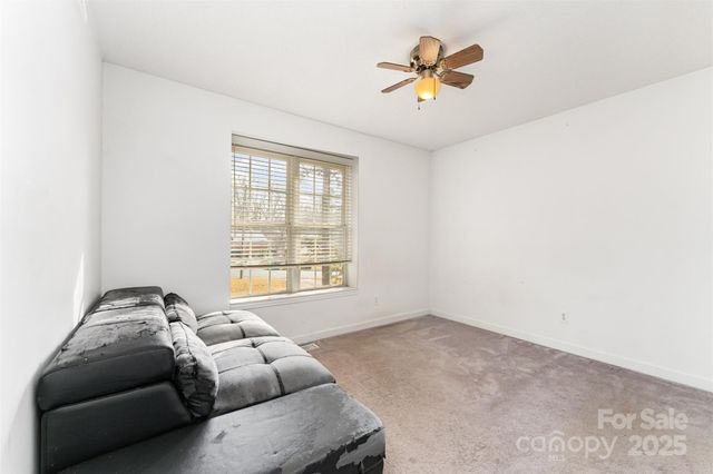 5915 Sullins Road, Charlotte, NC 28214