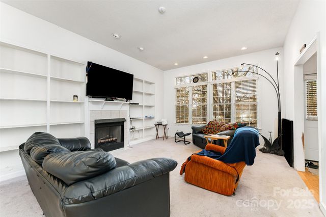 5915 Sullins Road, Charlotte, NC 28214